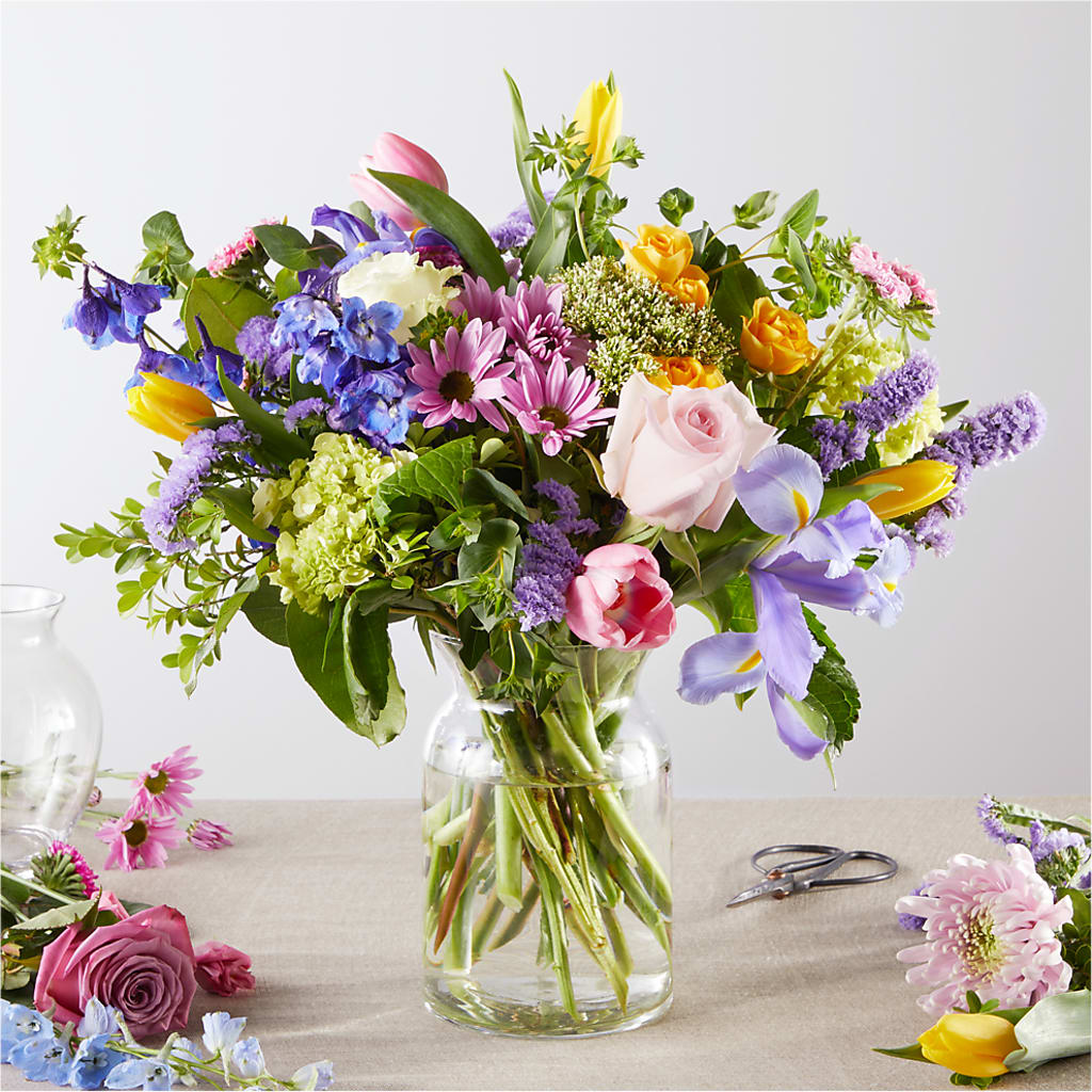 Pastel Tradition - A Florist Original – Coatesville Flower Shop, Coatesville PA