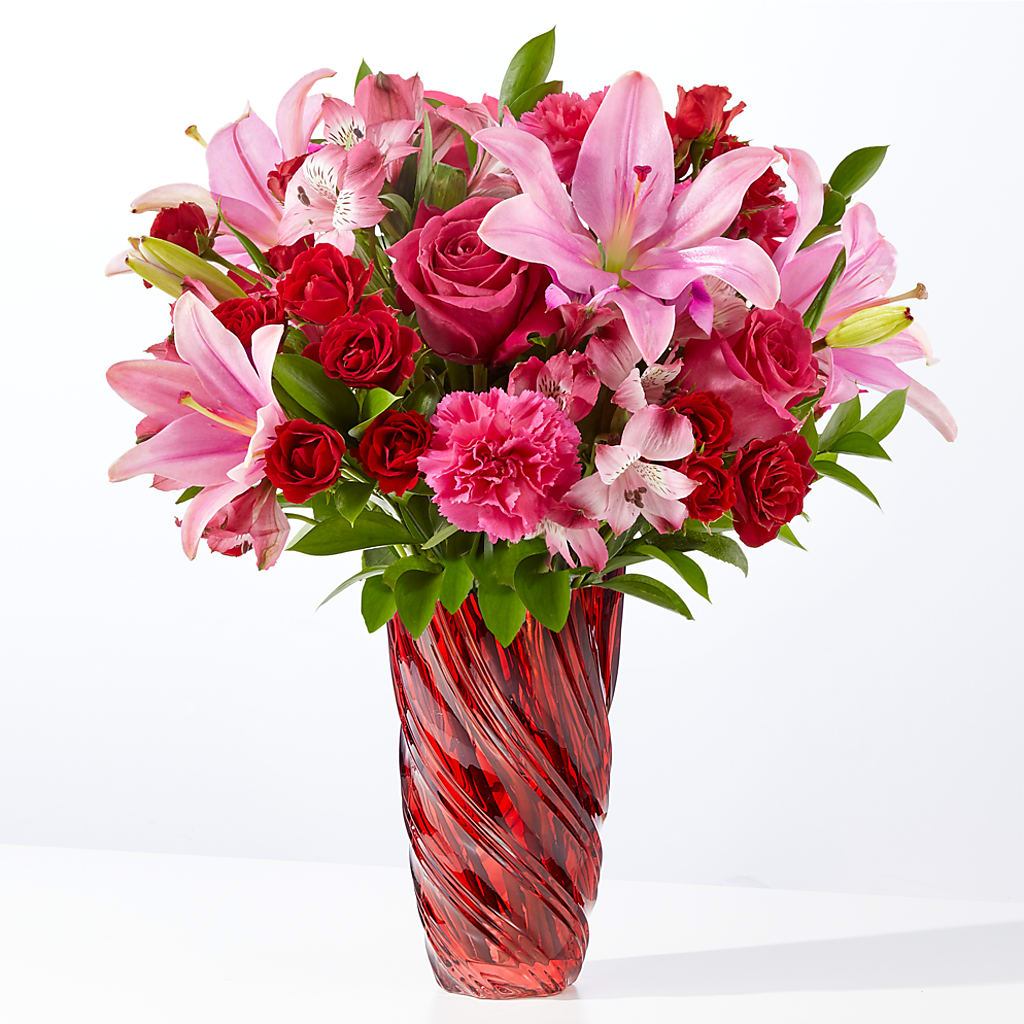 In Love Bouquet with Luxe Swirl Vase – Coatesville Flower Shop, Coatesville PA