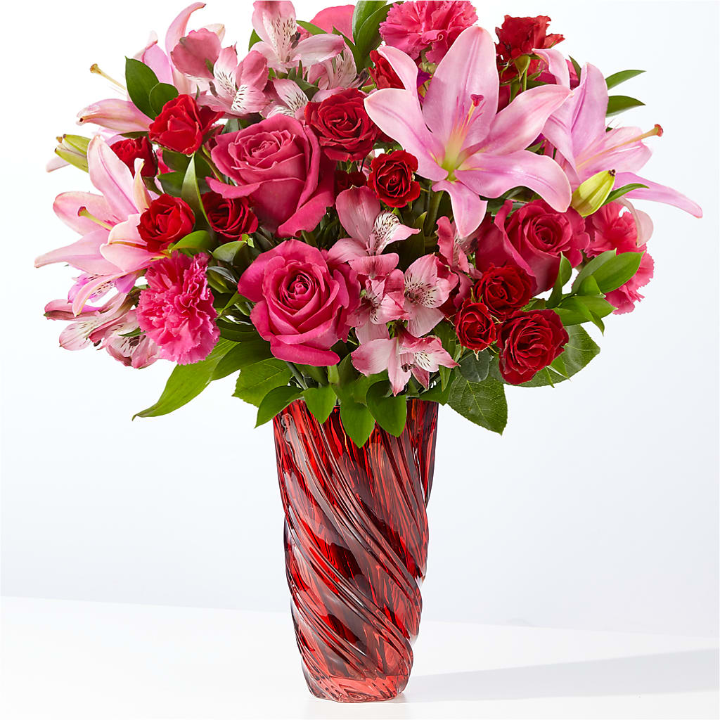 In Love Bouquet with Luxe Swirl Vase – Coatesville Flower Shop, Coatesville PA