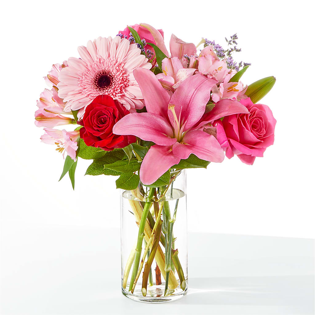 Lots of Love Bouquet – Coatesville Flower Shop, Coatesville PA
