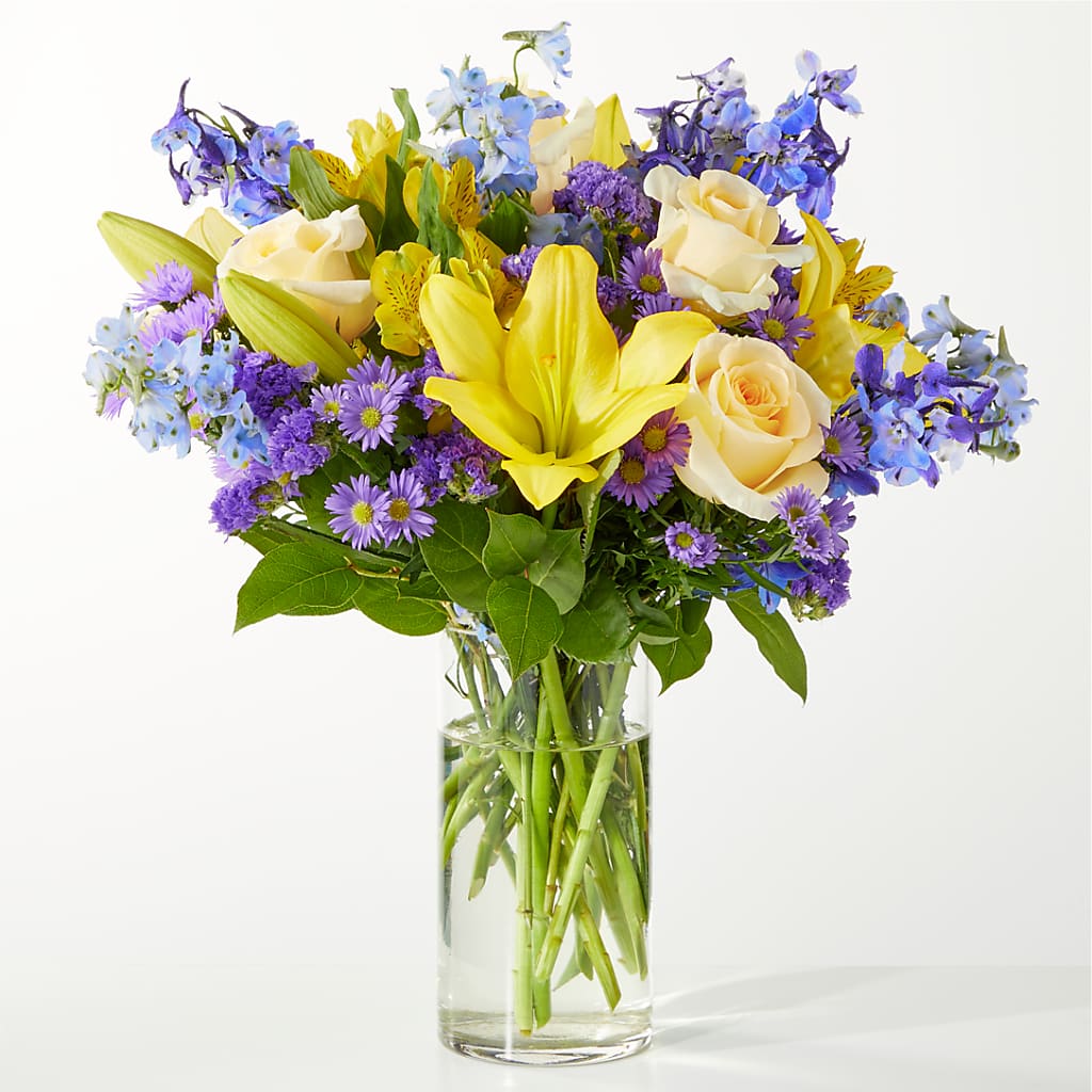 Limoncello Bouquet – Coatesville Flower Shop, Coatesville PA