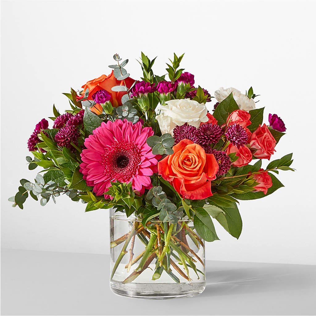 Smell the Roses Bouquet – Coatesville Flower Shop, Coatesville PA