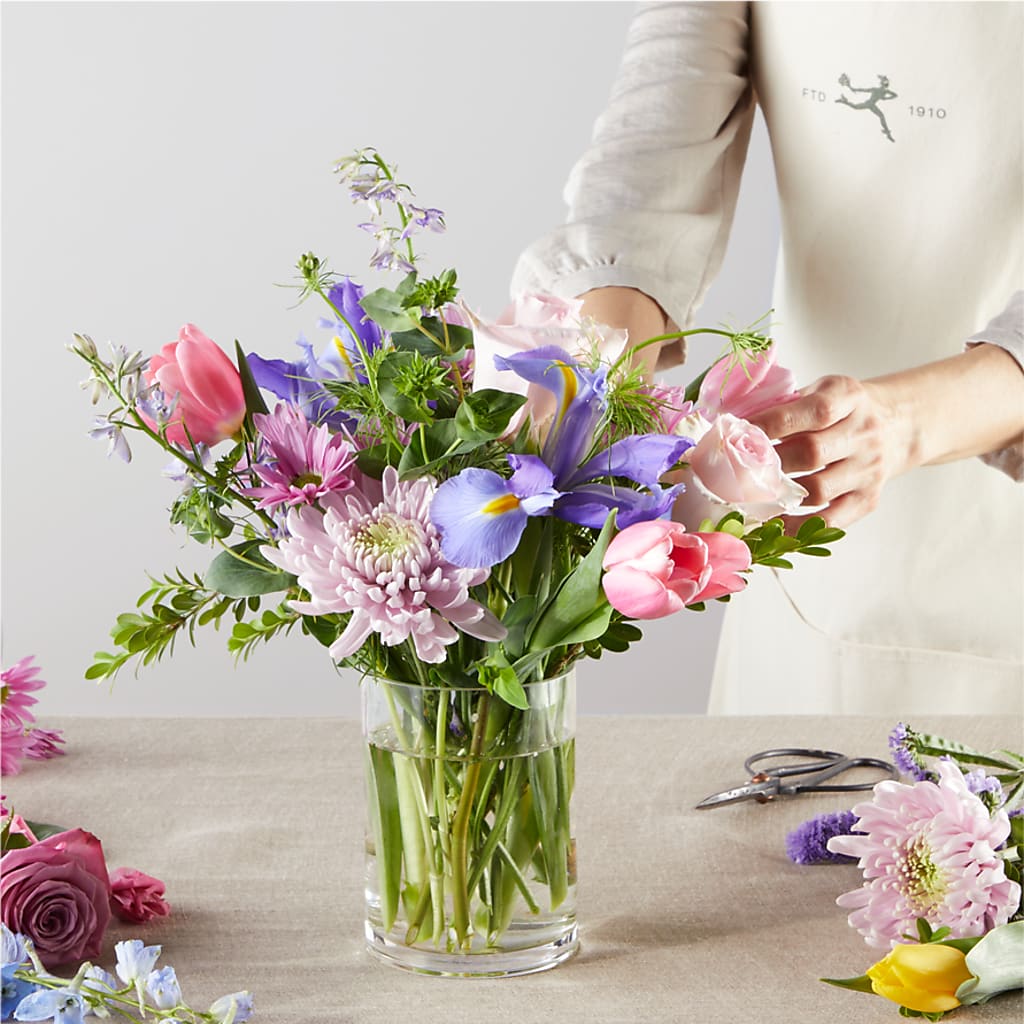 Pastel Tradition - A Florist Original –  Coatesville Flower Shop, Coatesville PA