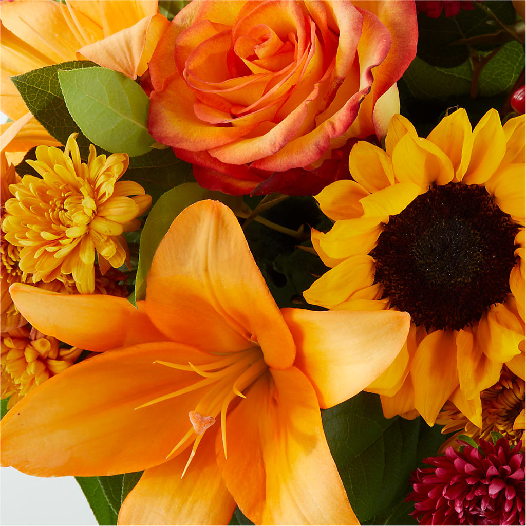 Grateful Centerpiece –  Coatesville Flower Shop, Coatesville PA
