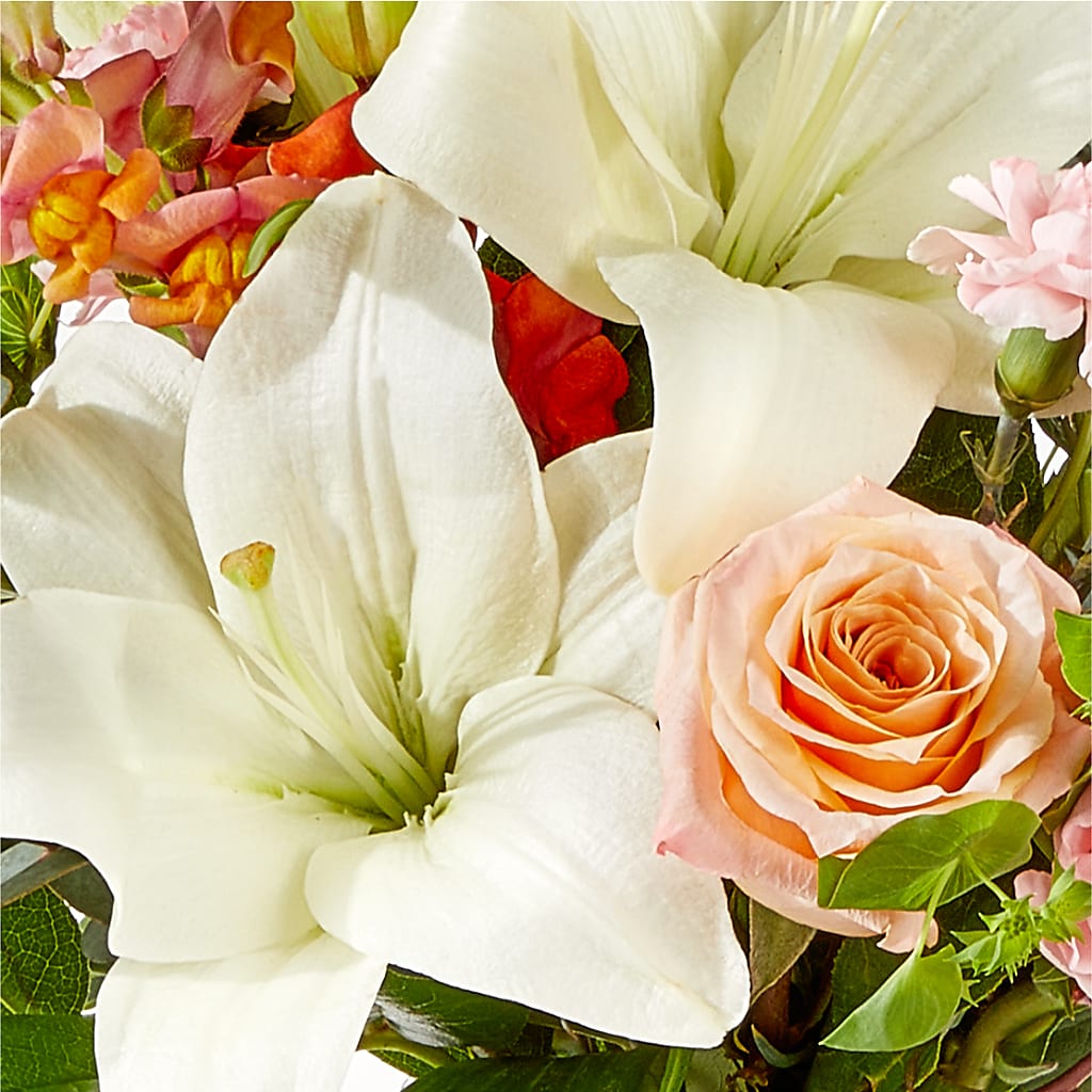 Grapefruit Splash Bouquet –  Coatesville Flower Shop, Coatesville PA