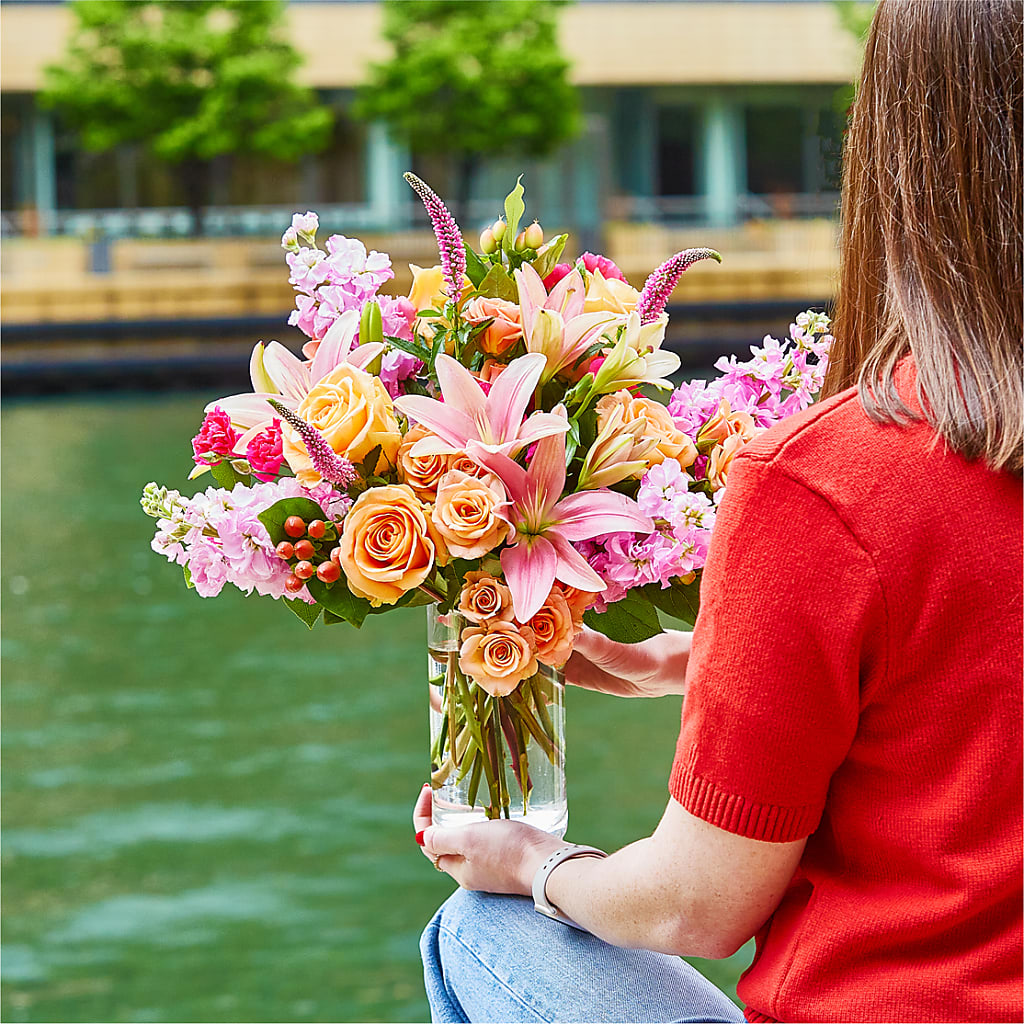 Bisous Bouquet –  Coatesville Flower Shop, Coatesville PA
